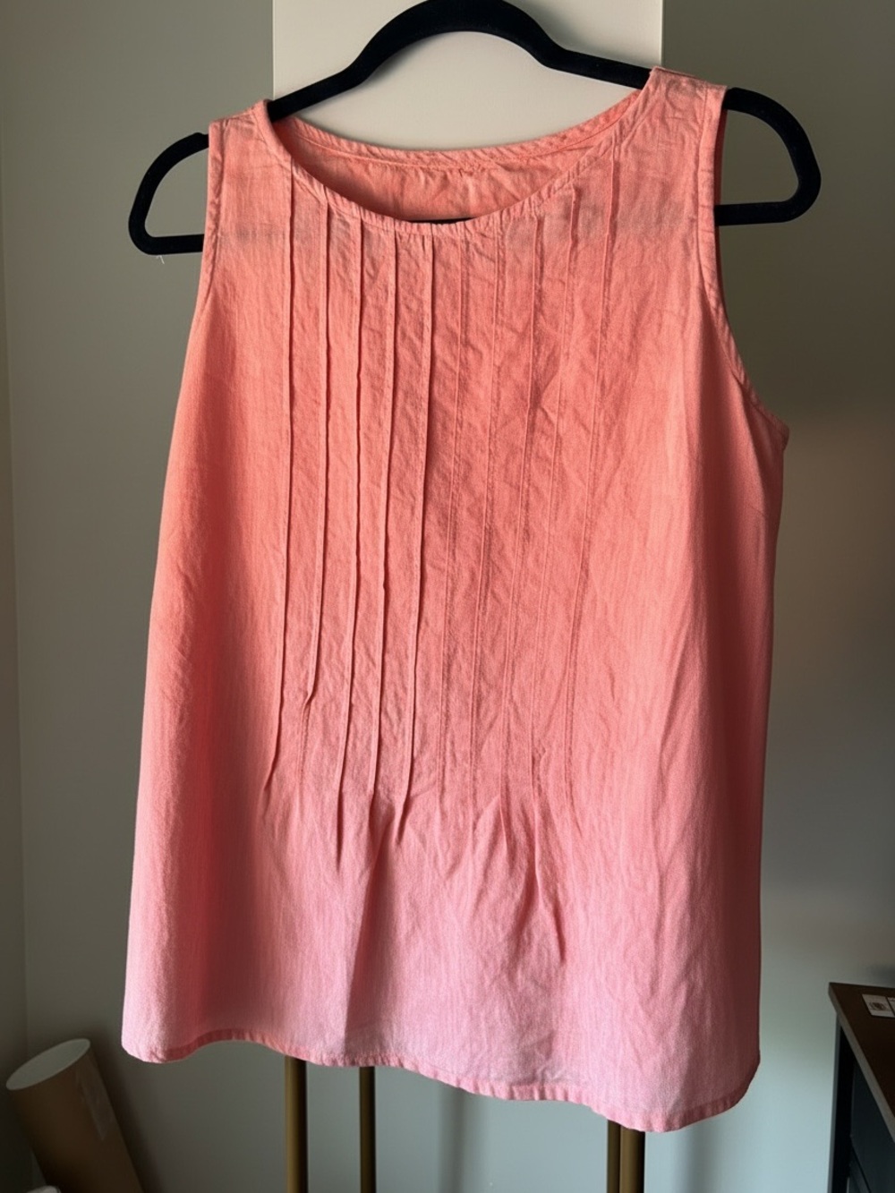 Sleeveless Pintuck Italian Linen  Top